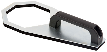 Metallisk verktyg med en åttakantig öppning och ett svart handtag.