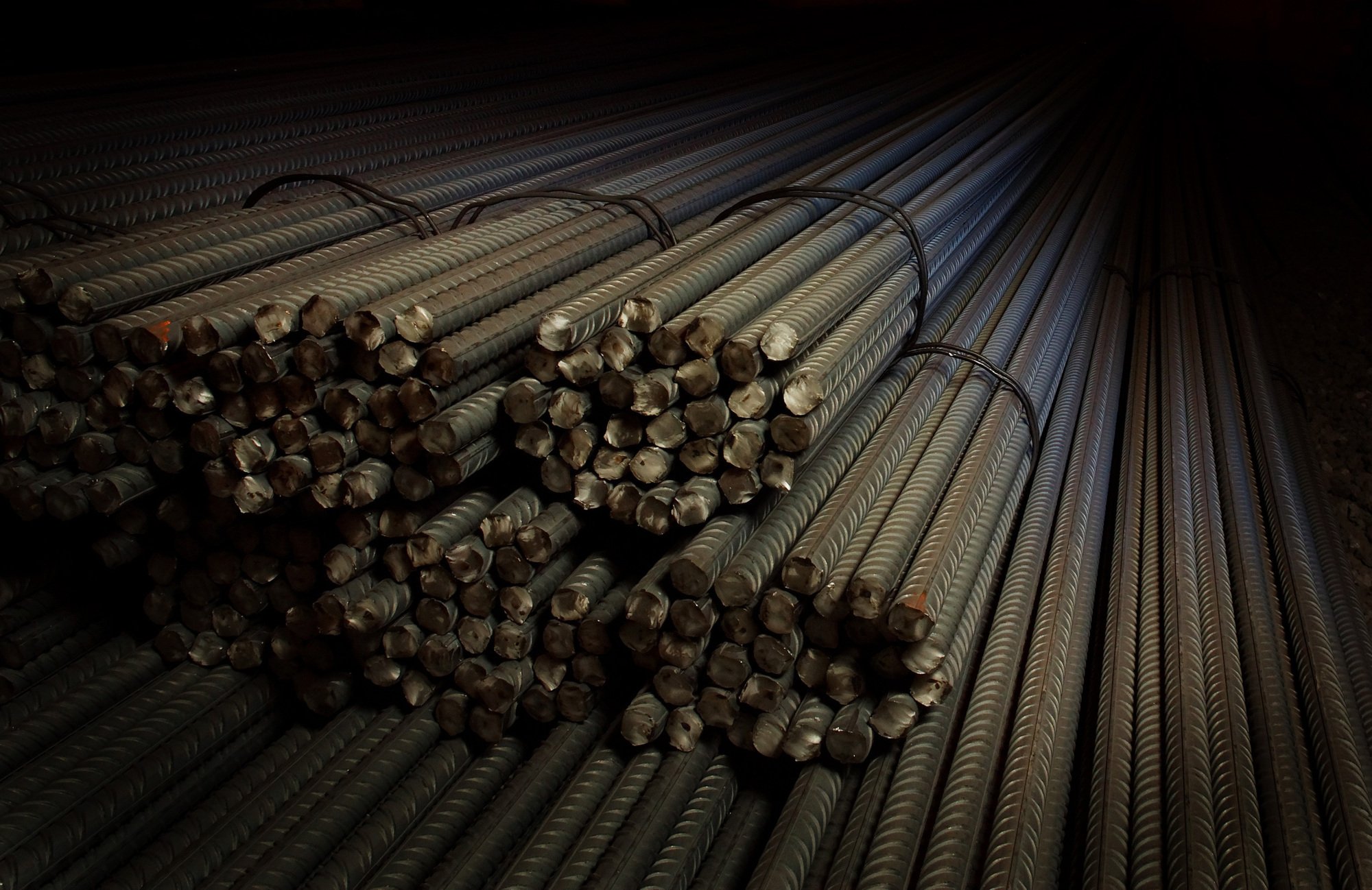 RAKSTÅL ARMERINGSJÄRN/KAMSTÅL K500C-T 12MM 6M - Celsa Steel Service