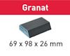 Rektangulär slipsvamp i mörkt material med texten "Festool Granat" synlig på sidan.