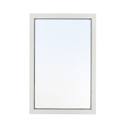 Rektangulärt fönster med vit ram och transparent glas.