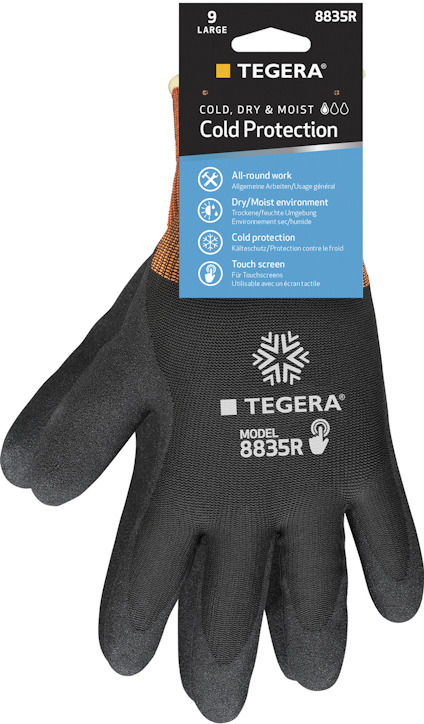 Syntetiskt doppad arbetshandske med svart greppyta och etikett med texten "Cold Protection" och "Tegera 8835R".