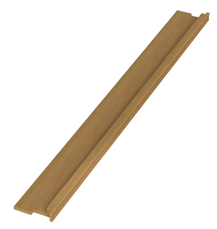 Träfärgad, avlång list med en smal, upphöjd kant längs ena sidan, placerad mot vit bakgrund.
