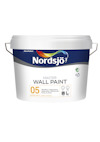 Vit färgburk märkt "Nordsjö Master Wall Paint 05 Super Matt".