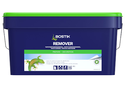 Blå plastbehållare med grönt lock, märkt "Bostik Remover" och bild av en gecko. Kapacitet på 5 liter.