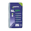 Förpackning av Bostik SL C800 LEVEL+ golvavjämningsmassa, 20 kg, med text och symboler för användning och egenskaper.