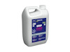Kvit plastdunk med texten "Bostik Grip A560 Classic, 5L, Inomhus Primer."