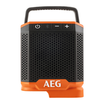 Svart och orange Bluetooth-högtalare med handtag, AEG-logotyp och kontrollknappar för ström, Bluetooth, volym upp och ner.