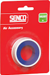Förpackning med rulle av vit gängtejp märkt "SENCO", på röd bakgrund med texten "Air Accessory" och "MUST HAVES".