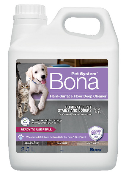 Förpackning av Bona Pet System golvrengöringsmedel, 2,5 L, med bild på en hund och en katt.