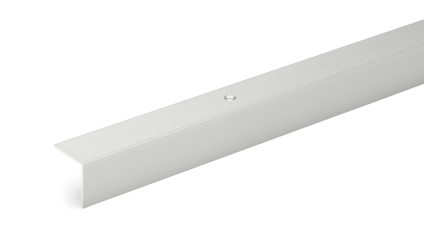 Metallist kantprofil i L-formad design.