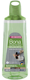 Flaska Bona Hard-Surface Floor Cleaner med grön kork och etikett. Rymmer 850 ml.