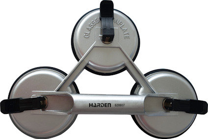 GLASLYFTARE HARDEN TRIPPEL