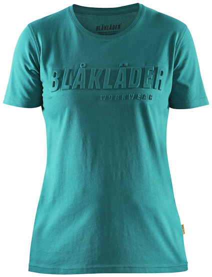 Grön T-shirt med texten "BLÅKLÄDER WORKWEAR" i versaler på bröstet.