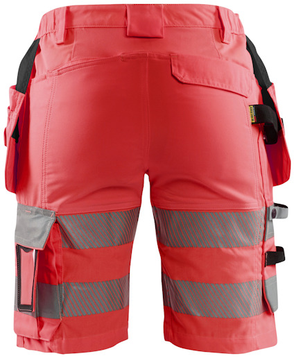 Röda arbetsshorts med reflexband och flera fickor, bakifrån.