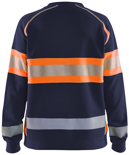 Marinblå tröja med orange och reflekterande ränder på ärmar och överkropp.