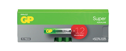 Förpackning med 12 GP Super AAA alkaliska batterier, grön och grå med röd etikett.