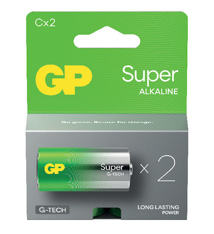 Förpackning med två GP Super Alkaline C-batterier.