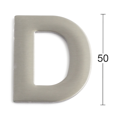 Stålbokstav "D" med borstad finish, höjd 50 mm.