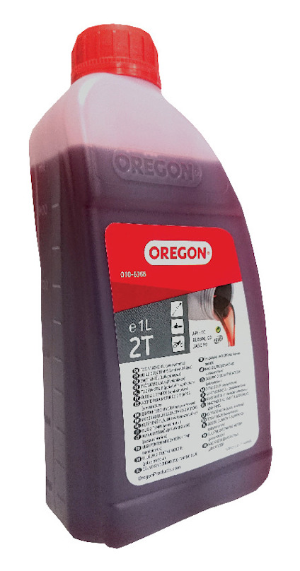 Flaska med röd kork och etikett märkt "OREGON" samt information om 2-taktsolja.