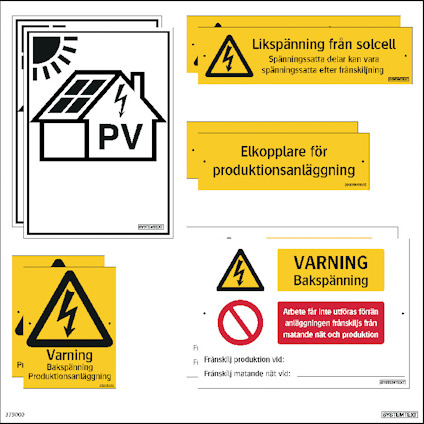 Skyltar med varningar och anvisningar för solcells- och produktionsanläggningar, inklusive symboler och svensk text.