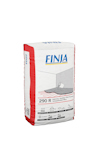 Vit säck med röd och blå text "FINJA". Illustration av avjämningsmassa på golv.