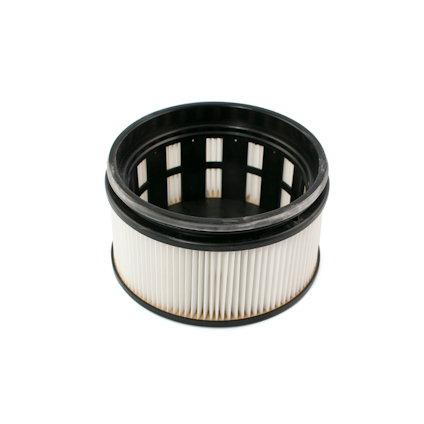 Cirkulärt filter med veckat vitt papper och svart ram.