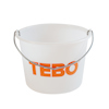 Vit hink med orange texten "TEBO" och ett metallhandtag.