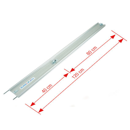 Metallist förlängning med logotypen "Flashline" och röda måttangivelser 40 cm, 80 cm, 120 cm.