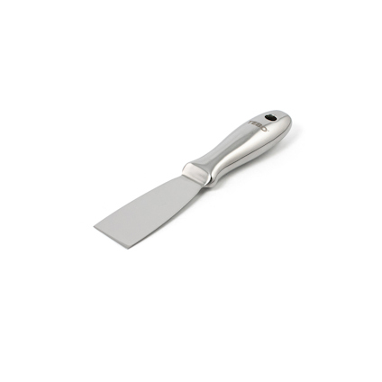 Spackel med silverfärgat handtag och blad, i metall.