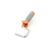 Handtag med silverfärgad krok och orange detaljer. Texten "TEBO" syns på handtaget.