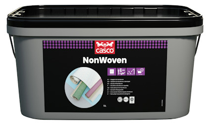 Grå hink märkt "Casco NonWoven" med illustrationer och textinstruktioner på etiketten.