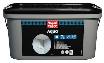 Grå plastbehållare med svart etikett märkt "Casco Aqua" och symboler för användningsområden. Volym: 5 liter.