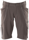 Mörkgrå shorts med flera fickor och bältesöglor. Synliga sömmar och knappstängning framtill.