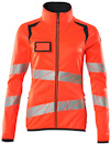 Röd och mörk marin high-visibility jacka med reflexdetaljer och svart dragkedja.