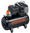 Svart kompressor med orange Black+Decker-logotyp. Har tryckmätare, ventiler och handtag ovanpå.