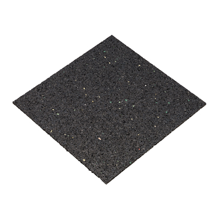 Svart kvadratisk gummiplatta med texturerad yta och små färgade partiklar.