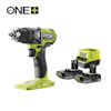 Batteridriven borrskruvdragare i grön och svart med två batterier och laddare. Märkt med "RYOBI" och "ONE+ 18V".