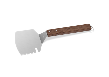 Stekspade med trähandtag och rostfritt blad, delvis tandad kant.