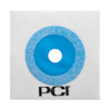 Kvadratisk rörmanschett i vitt material med blå markerad cirkel och hål i mitten, logotypen "PCI" under.