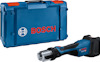 Blå pressverktyg med svart handtag och batteri framför en blå Bosch verktygslåda med röd text och låsklämmor.