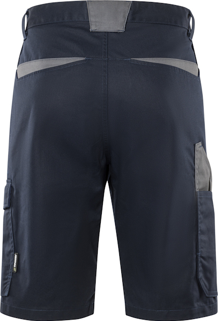 Mörkblå shorts med grå detaljer, bakfickor och benfickor.