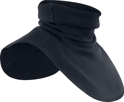 Svart fleecescarf med bred nackdel och rundad framdel.