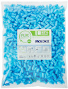 Transparent plastpåse fylld med blå hörselproppar. Etikett med texten: "PlugStation REFILL MOLDEX 92% less plastic".
