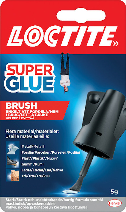 Förpackning av Loctite Super Glue Brush med penselapplikator, 5g. Text på flera språk.