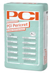 Grön påse med röd och svart text, märkt "PCI Pericret", och instruktioner på tyska för utjämningsbruk.