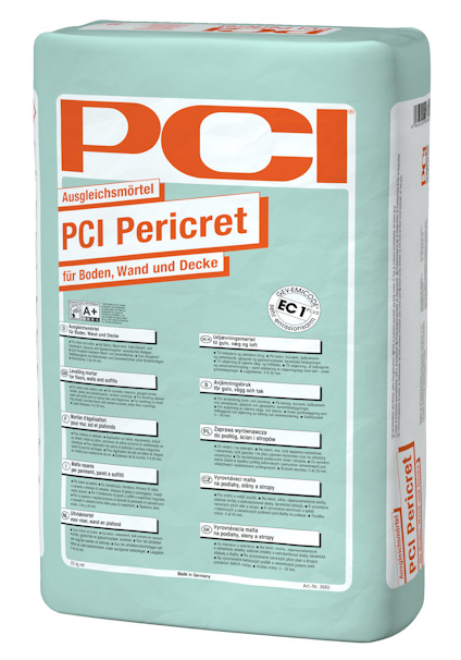 Grön påse med röd och svart text, märkt "PCI Pericret", och instruktioner på tyska för utjämningsbruk.