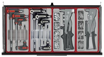 VERKTYGSSET 1033 DELAR TENG TOOLS SVART 26 TUM