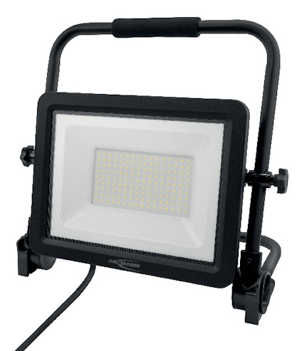 Arbetsbelysning med LED-panel, svart ram och stödhandtag. Designad för användning med elsladd.