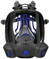Gasmask med svart och blå design, ventiler fram och justerbara remmar ovan och på sidorna.