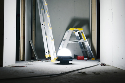 ARBETSLAMPA SHINE 4500 RE APP